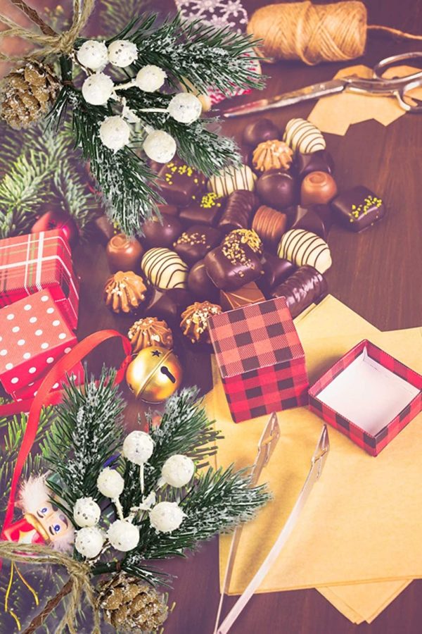 Christmas Berry Pine Stem - Image 4
