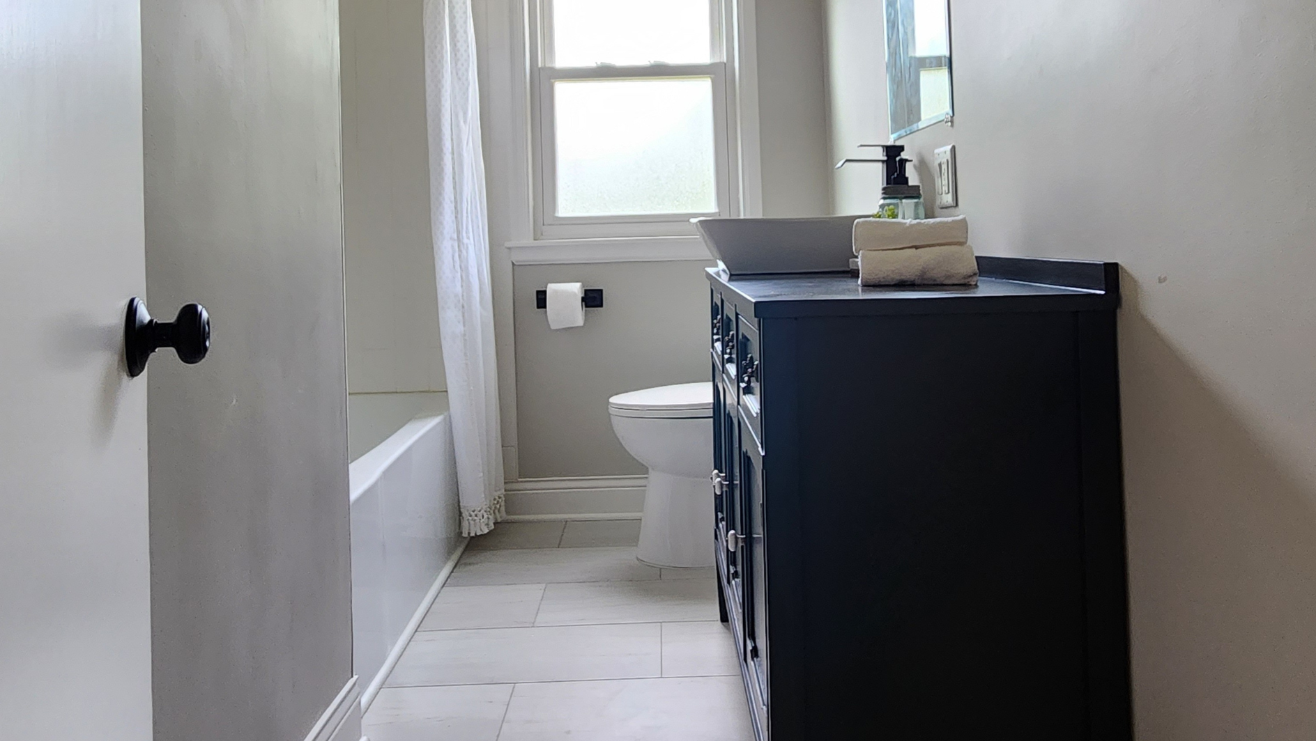 The final bathroom view of the Stewart Flip Home.