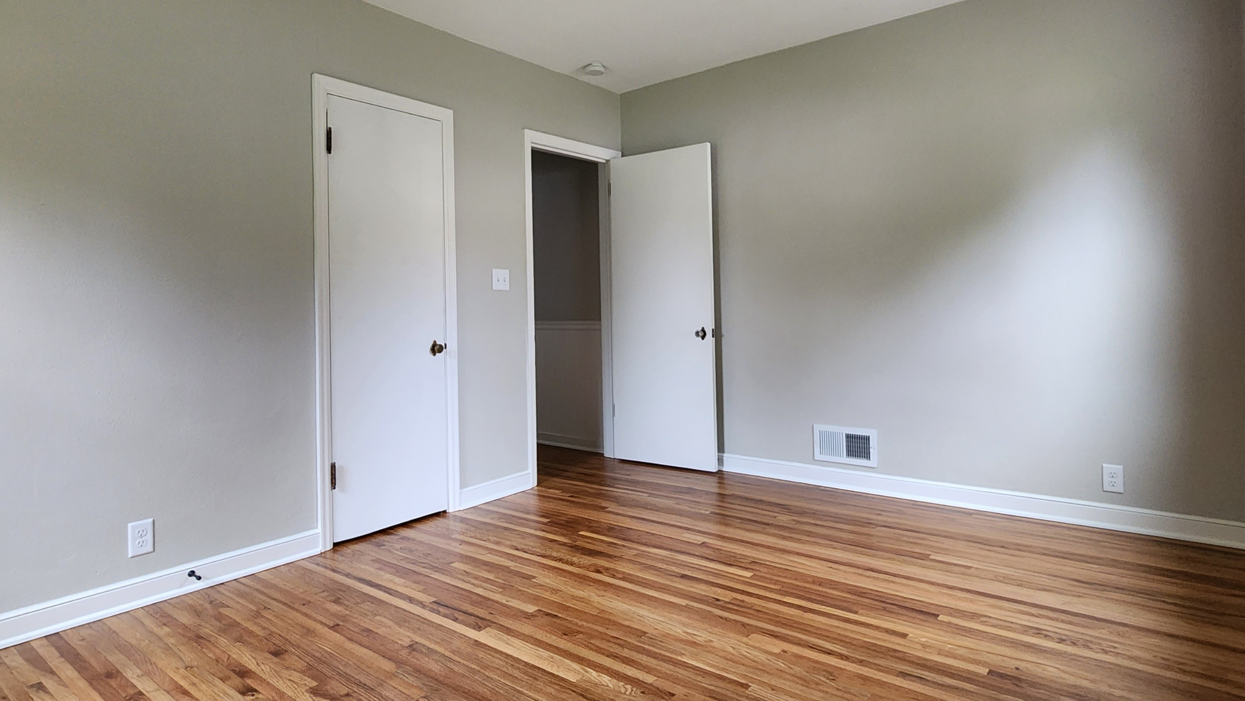 The final bathroom view of the Stewart Flip Home.