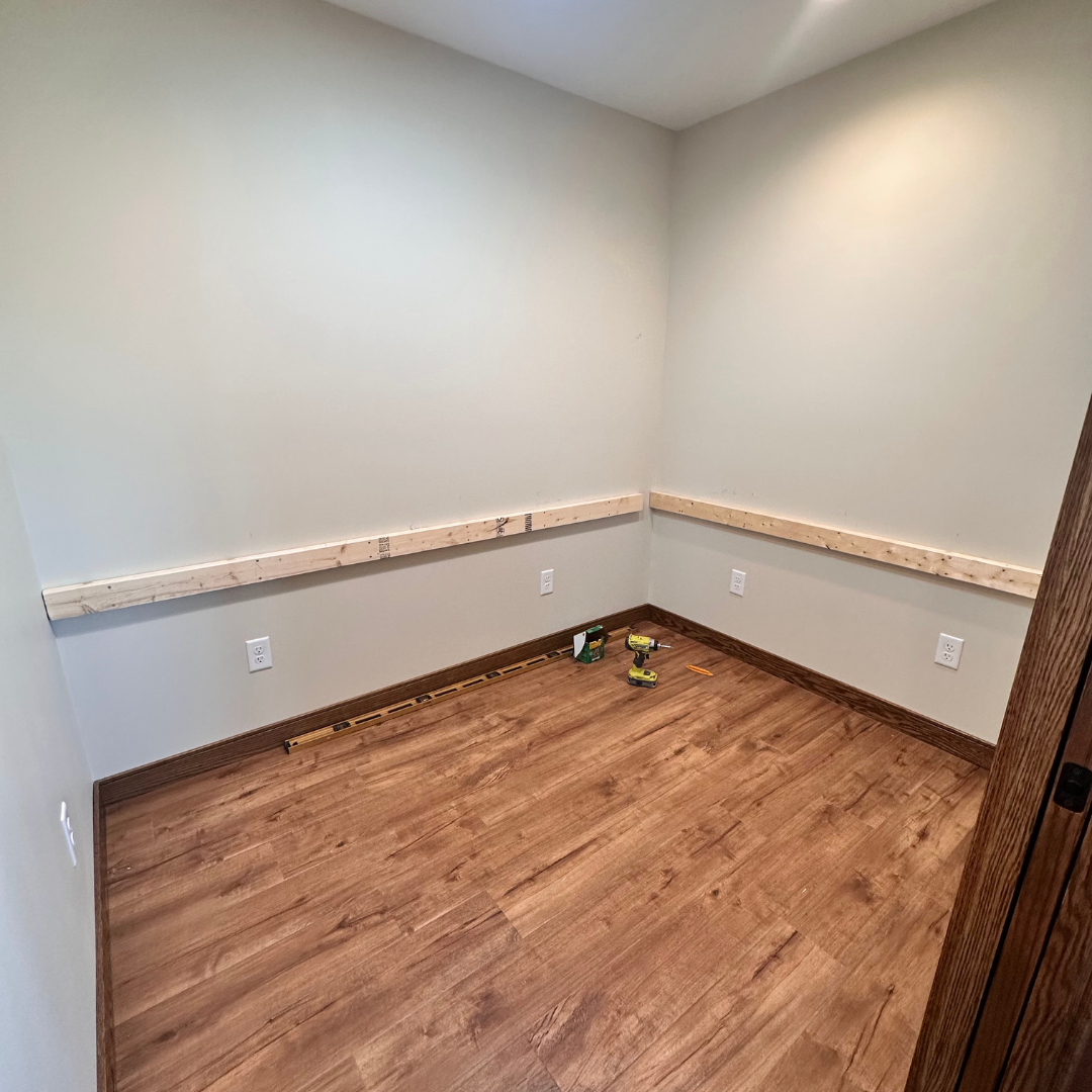 The room was cleared out and it's time to get to work in creating this new craft room.  