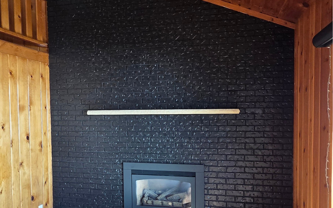 Island + Fireplace  |  Hutchinson, MN