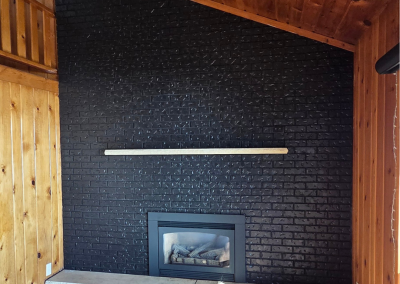 Island + Fireplace  |  Hutchinson, MN